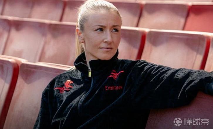 莉娅谈续约：20年过去了，我仍觉得这里需要我，仍想留在这里